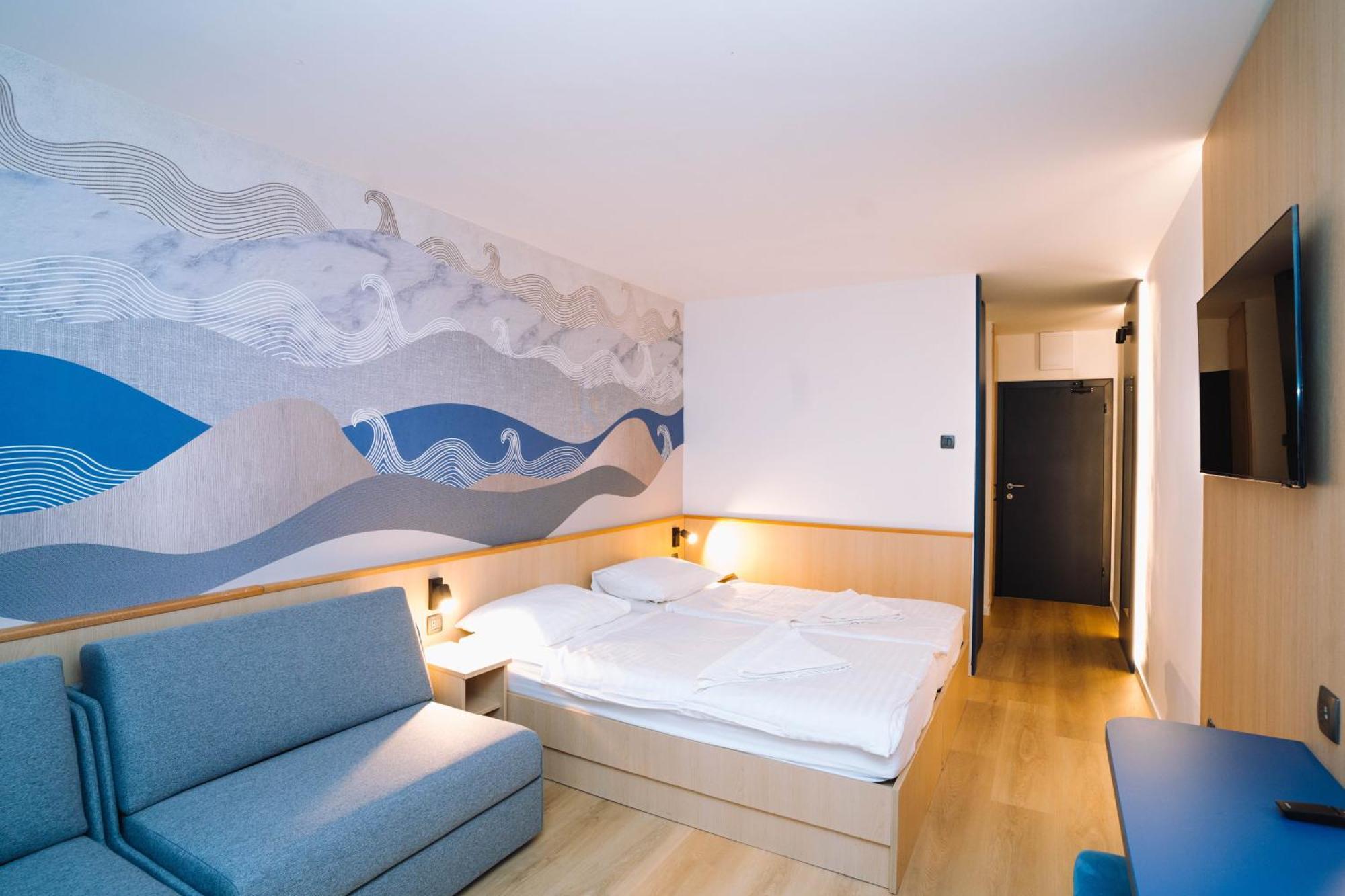 Hotel Bolero Biograd Na Moru Bagian luar foto